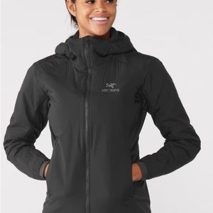 Arc'teryx insulated atom hoodie jacket